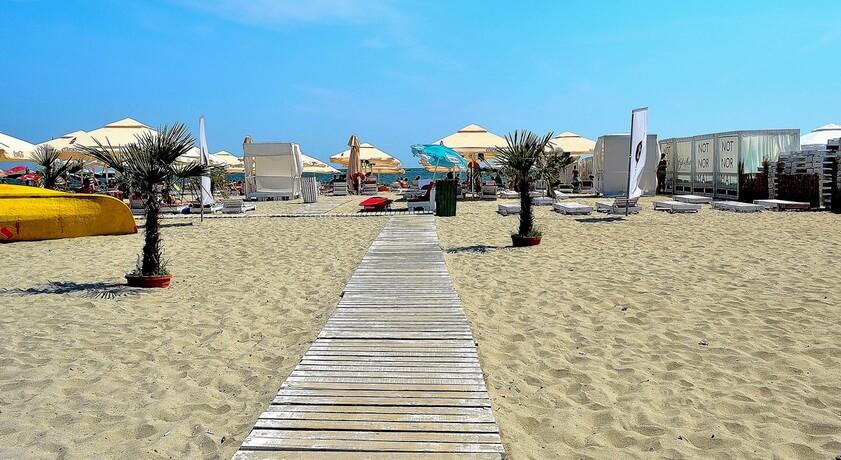 Studio Riviera Mamaia Exterior photo